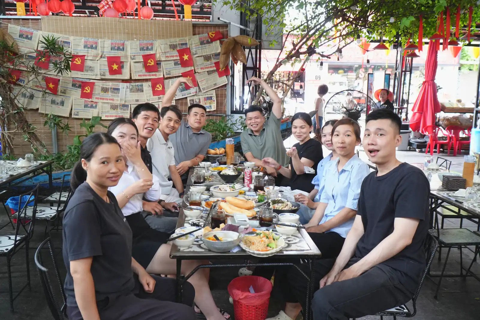 Mì xào hải sản đậm đà, tươi ngon chuẩn vị tại Hải Sản Mộc Quán