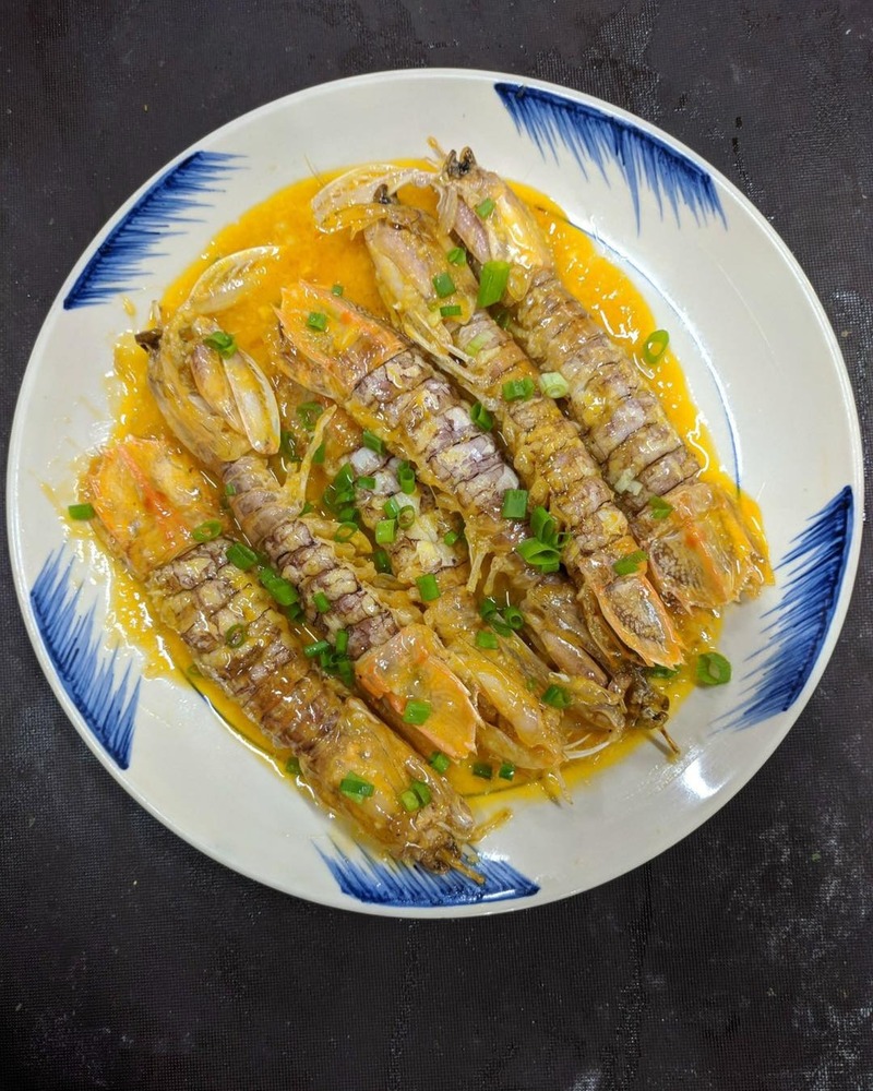 Bề bề bơ tỏi (tôm tít bơ tỏi)