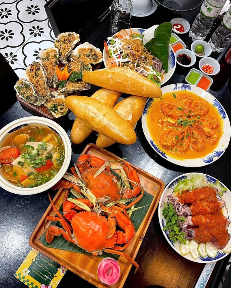 Mộc Seafood có ngon không? Khám phá bí quyết khiến thực khách mê mẩn