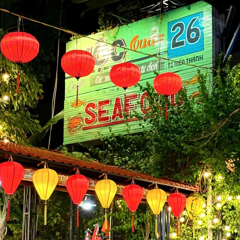 Đặt bàn tại Mộc Seafood để trải nghiệm tiệc gia đình