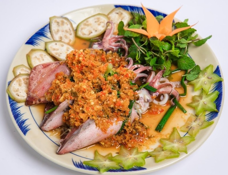 Các món ngon từ mực tươi Mộc Seafood