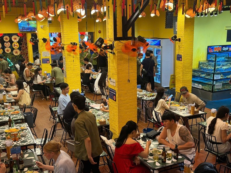 Dịch vụ chuyên nghiệp và thân thiện