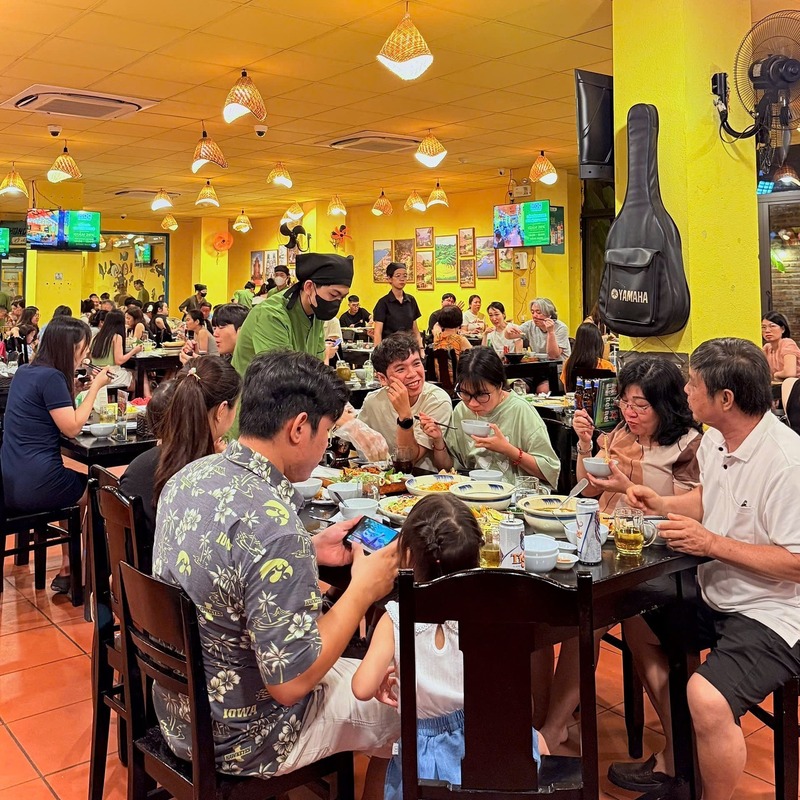 Trải nghiệm thực tế của khách hàng tại Mộc Seafood Đà Nẵng