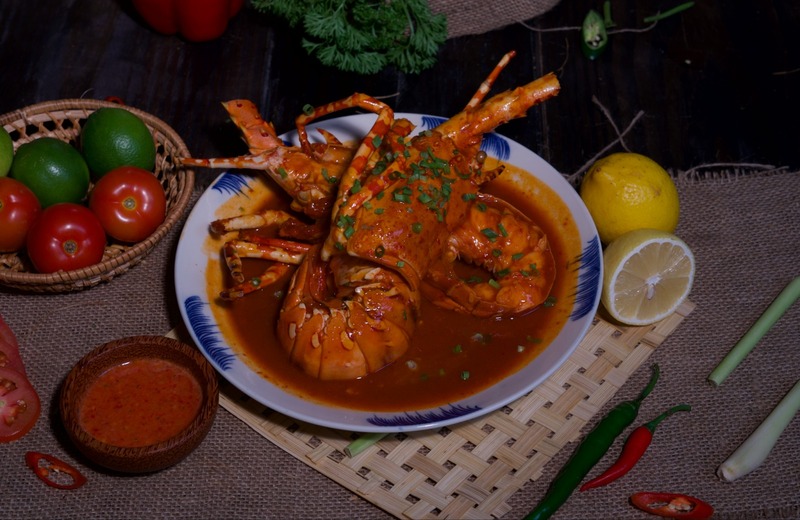 Tôm hùm sốt ớt - Mộc Seafood